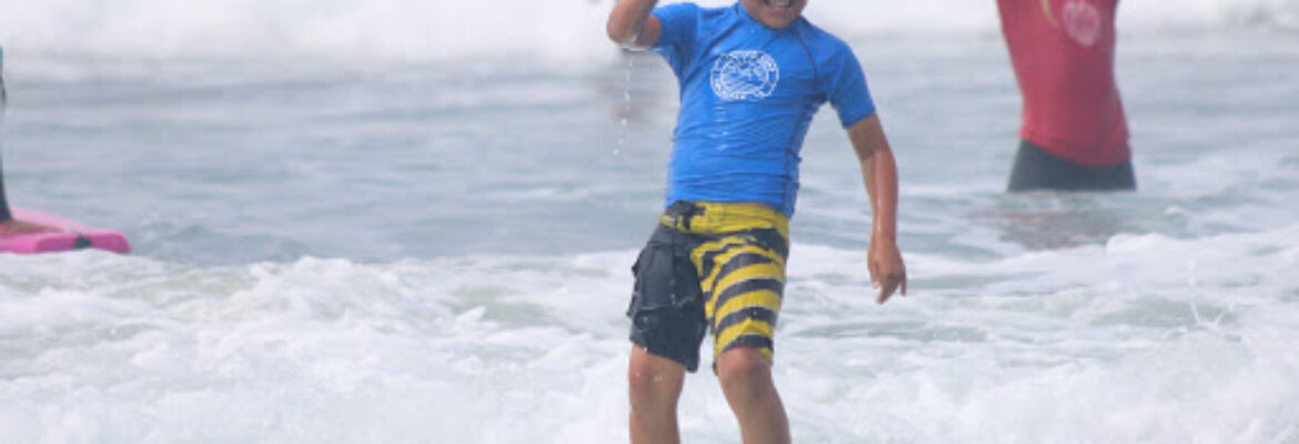 Mission Beach Surf school